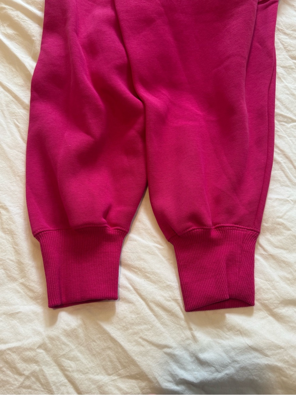 Nike Women's Hot Pink Cropped Sweatshirt with Black Swoosh Sz S - Picture 5 of 5